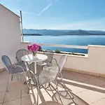 Apartment Sea Front