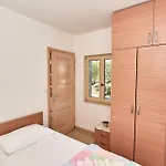 Apartment Sea Front Klek